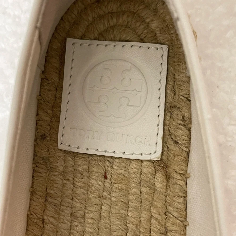 Tory Burch new box